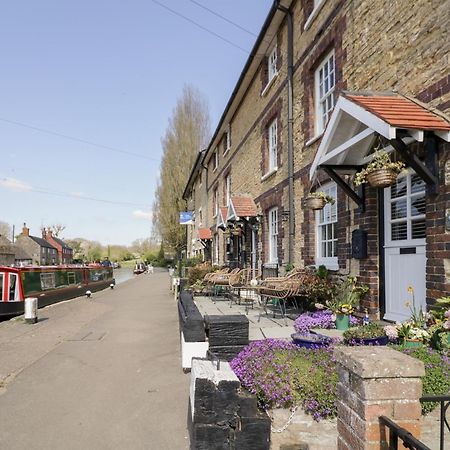 4 Canalside Cottages Towcester Dış mekan fotoğraf