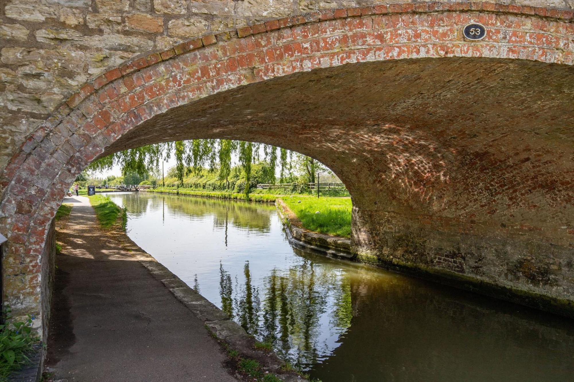 4 Canalside Cottages Towcester Dış mekan fotoğraf